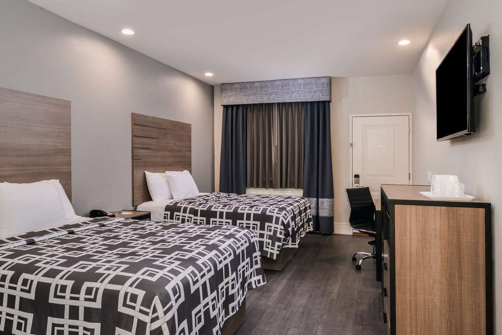 Palace Blue Tomball Parkway 2*